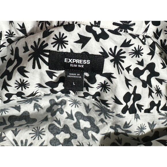 Express Black and White Button Up Longsleeve Shirt Size Large - Picture 3 of 5